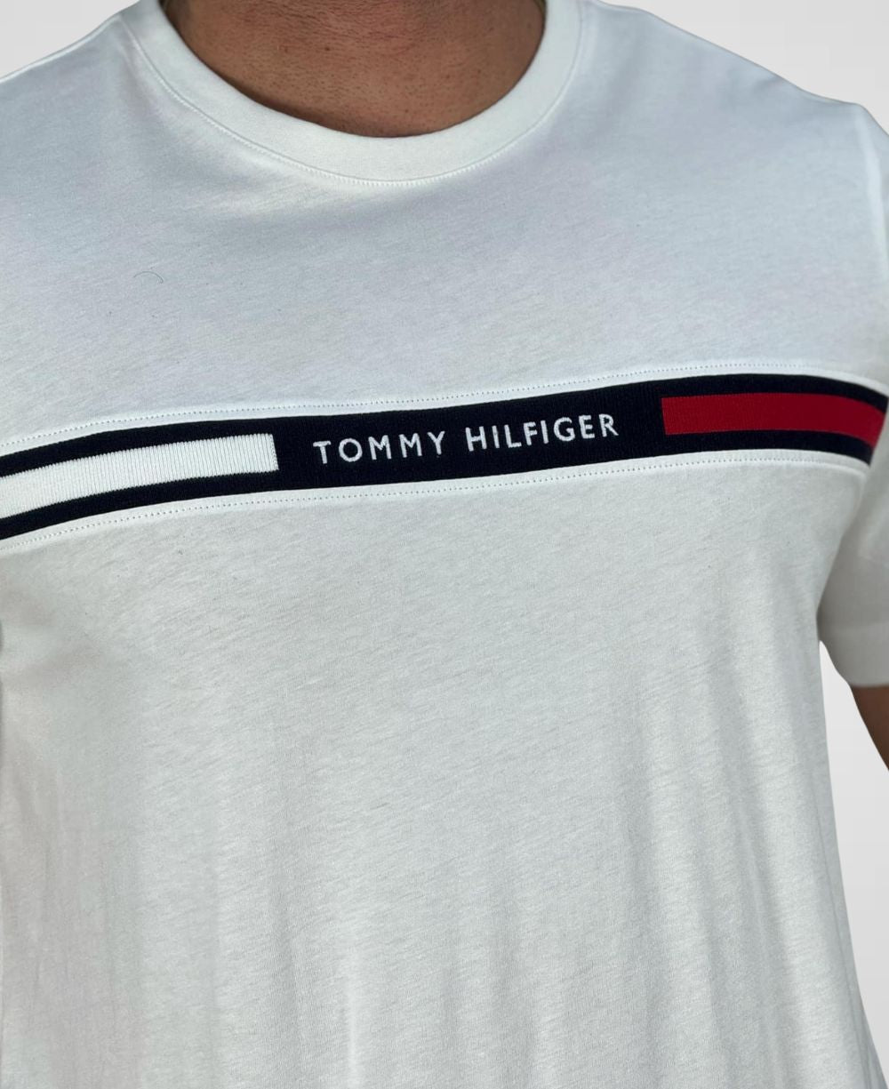 Camiseta Blanca Masculina Chest Insert Tee - Tommy Hilfiger