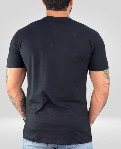 Camiseta Negra Masculina Est.1985 - Tommy Hilfiger